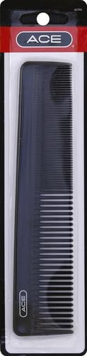Close up view of the durable black plastic teeth on the 7.5 inch grooming comb.