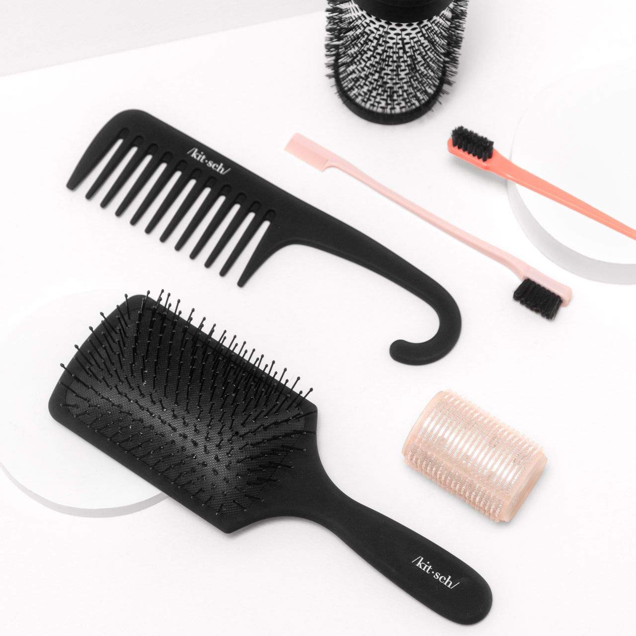 Professional hair care Kitsch comb for volume and frizz control