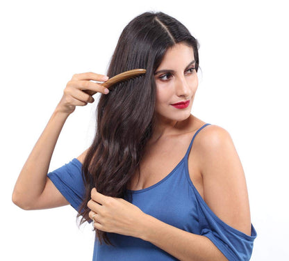 Louise Maelys anti frizz wide tooth wooden comb for men and women scalp massage