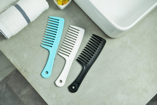 Three piece set of Gaonswoe wide tooth combs