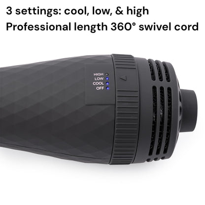 L'ANGE HAIR hot air volumizing brush bristles and ergonomic handle design