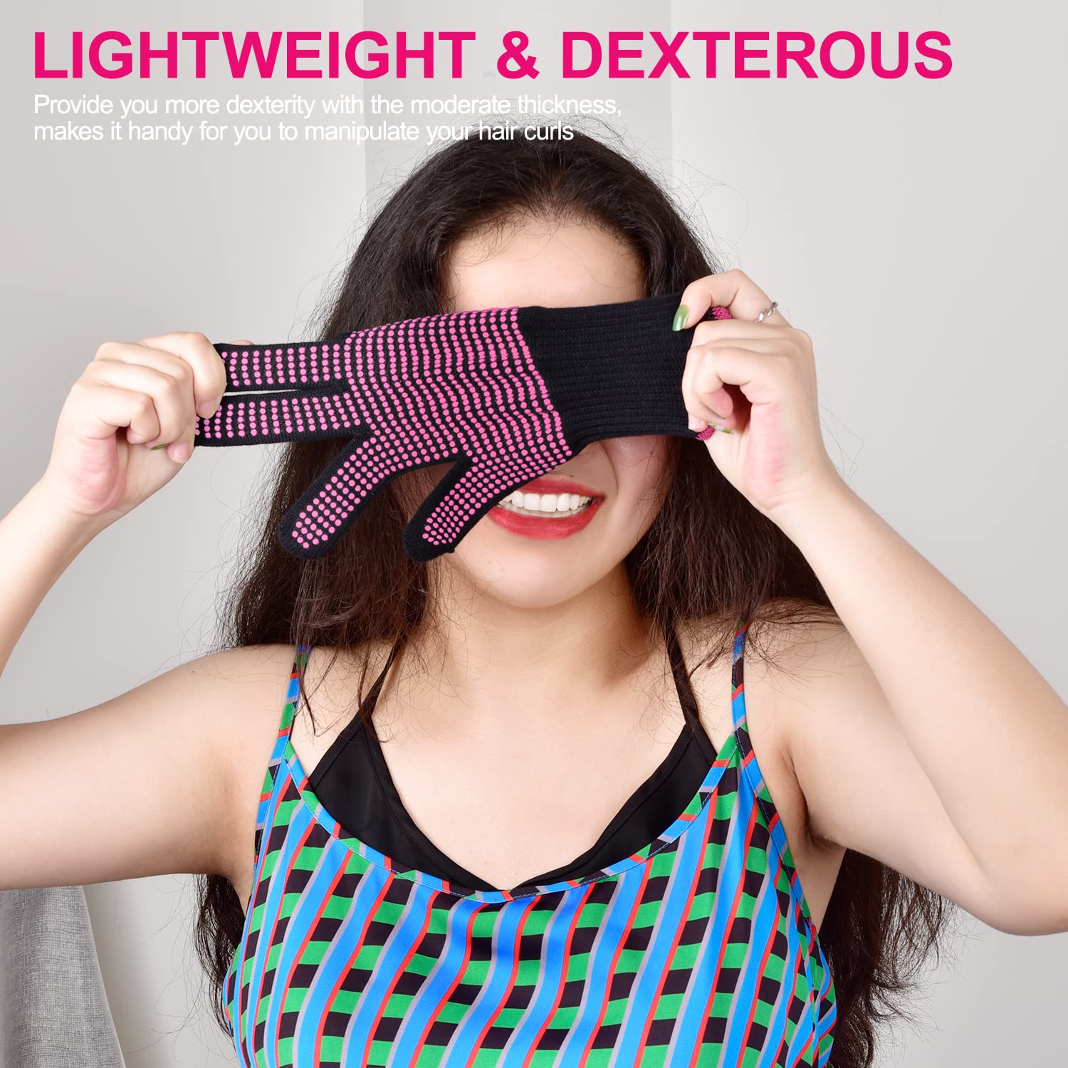 Sopito professional heat protection gloves showing flexible and stretchy universal fit material