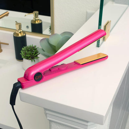 CHI hair straightener temperature control dial close up