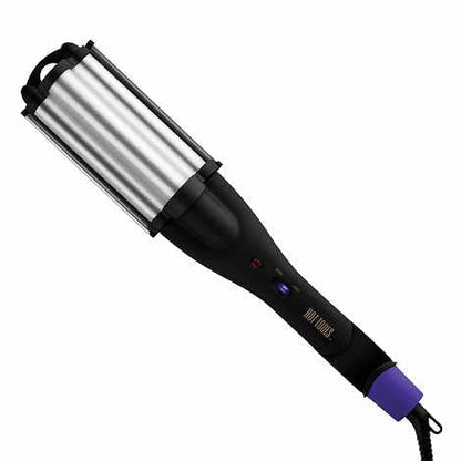 Close up shot of the titanium ceramic coated plates on the professional styling tool.
