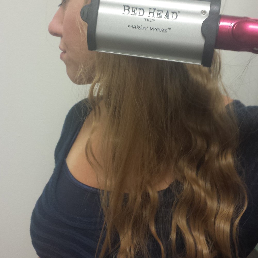 Bed Head Making Waves adjustable rheostat dial showing multiple heat settings