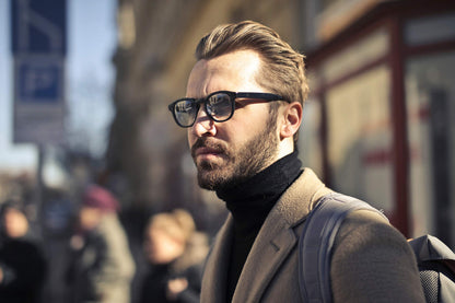 Textured look of the men's styling clay paste being swatched to demonstrate its zero shine consistency.