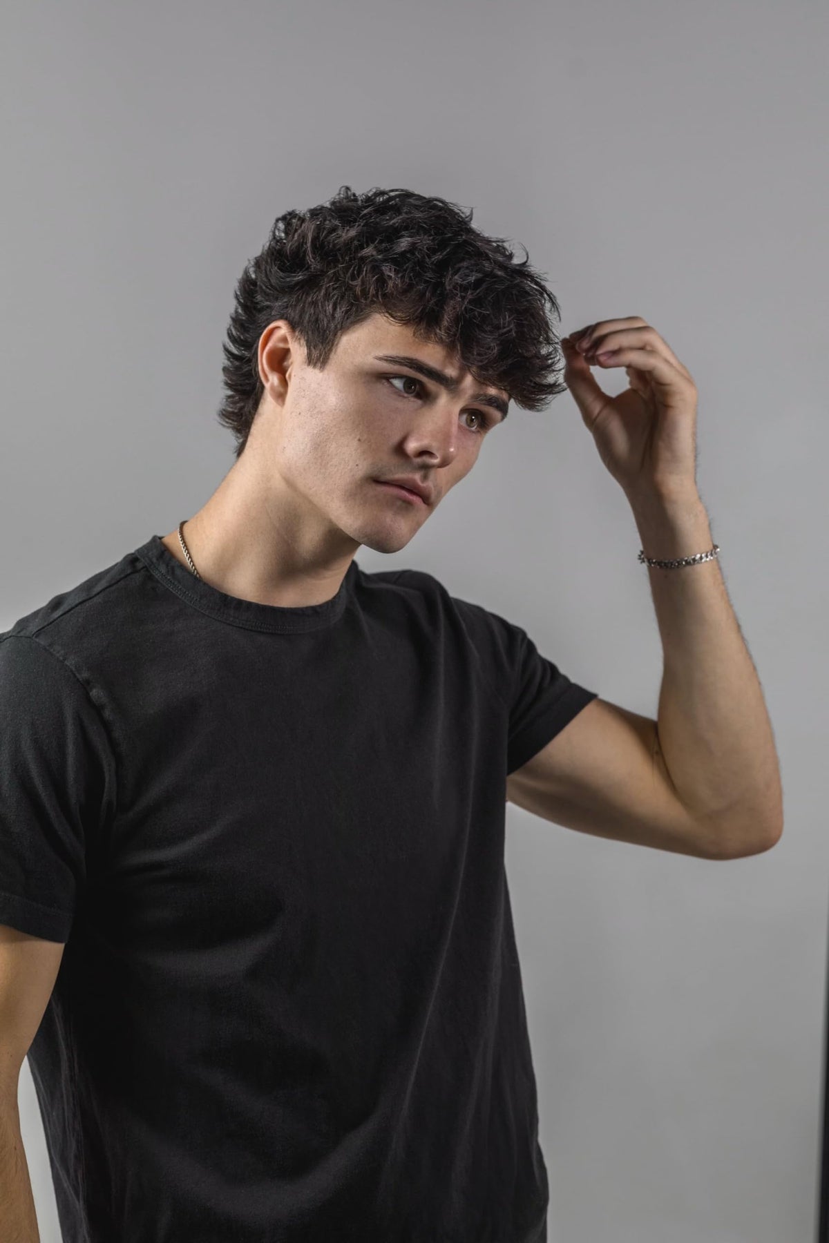 Flow Bros professional grooming clay for volume and movement
