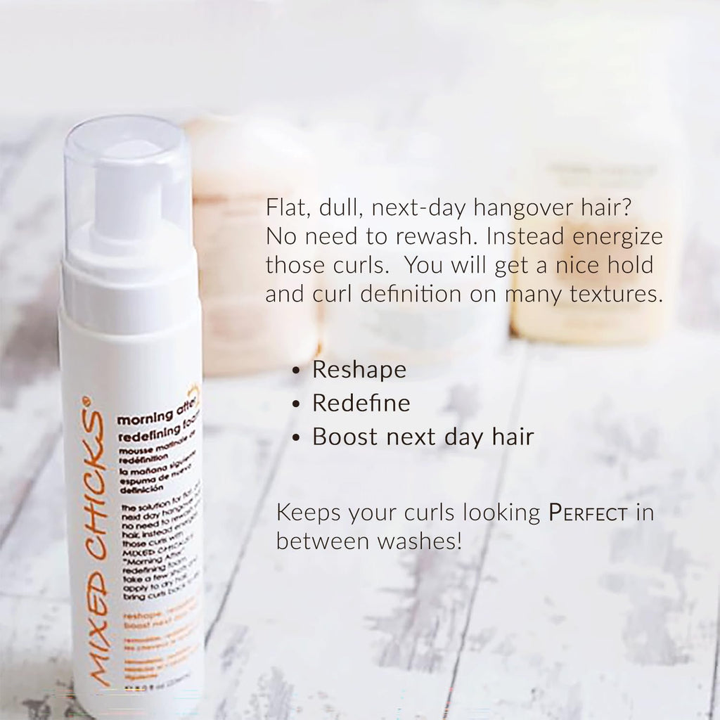 Lightweight texture mousse pump bottle for texturized and curly hair styling