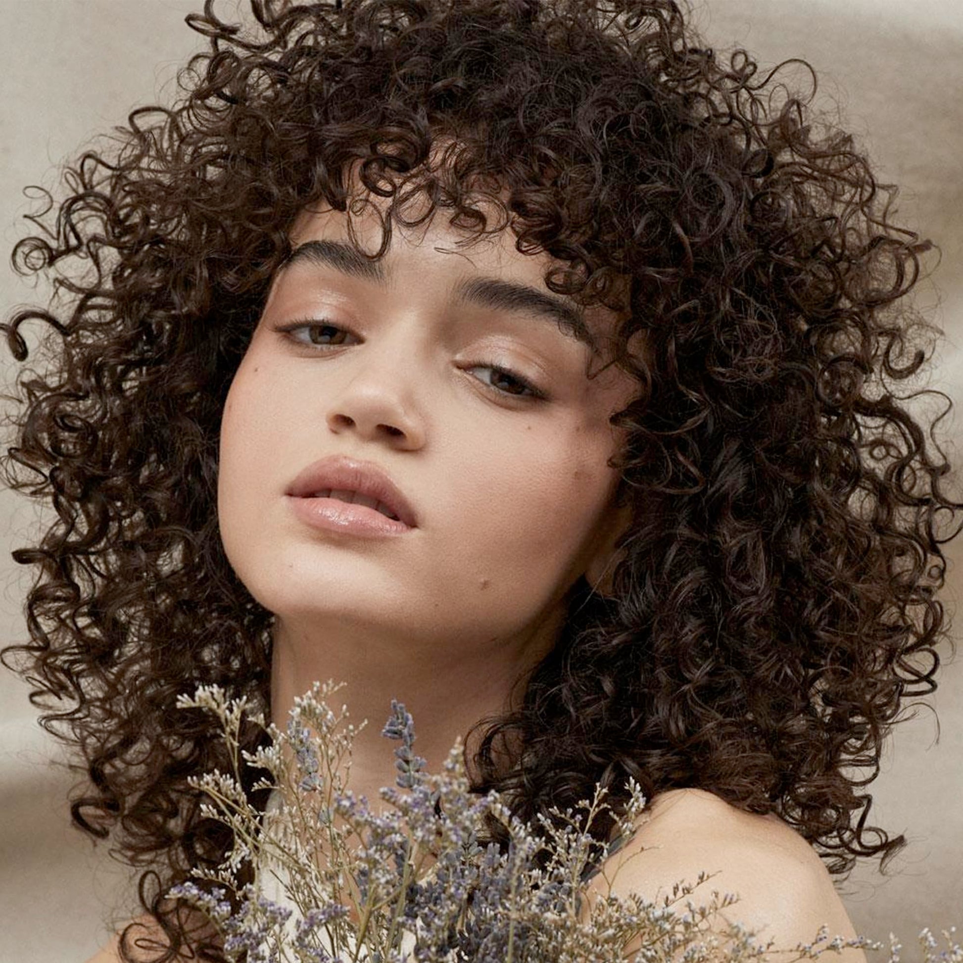 Paul Mitchell styling foam application guide for defining dry waves and curls