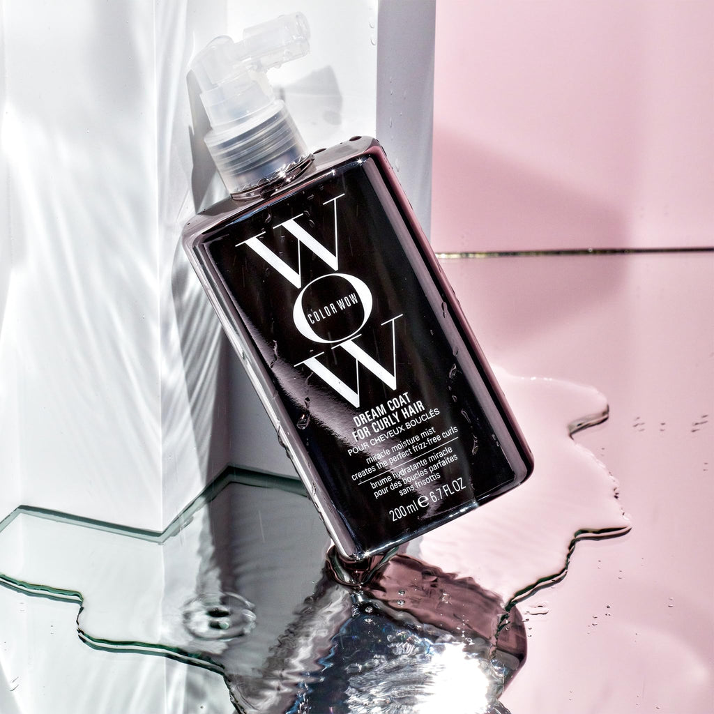 Color Wow Dream Coat for Curly Hair 200ml spray nozzle detail