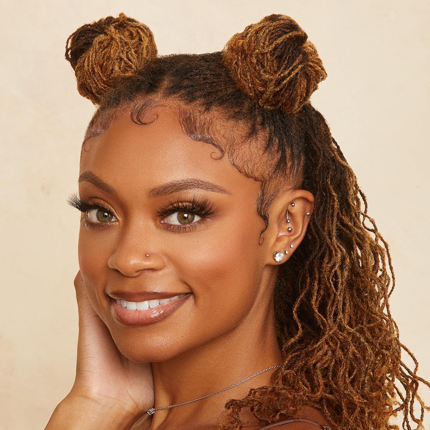 Biotin B7 infused non greasy hair wax styling results