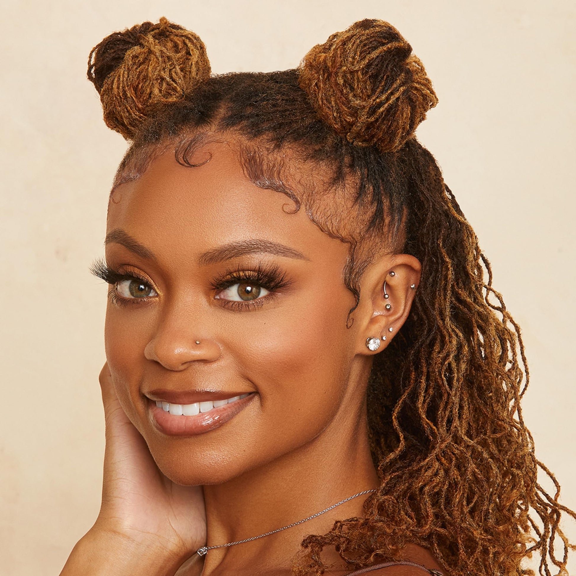 Biotin B7 infused non greasy hair wax styling results