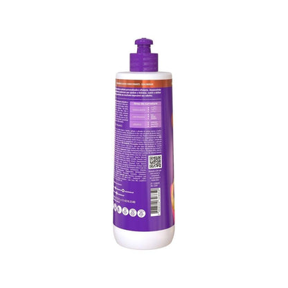 Back label view of the 500ml Salon Line curly hair styling treatment with usage instructions.