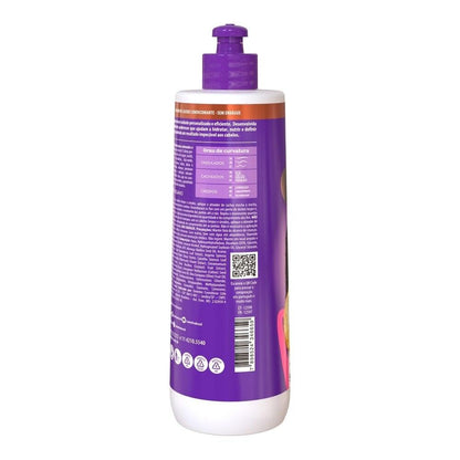 Salon Line SOS Curls collection moisturizing cream bottle for intense nutrition and volume control.