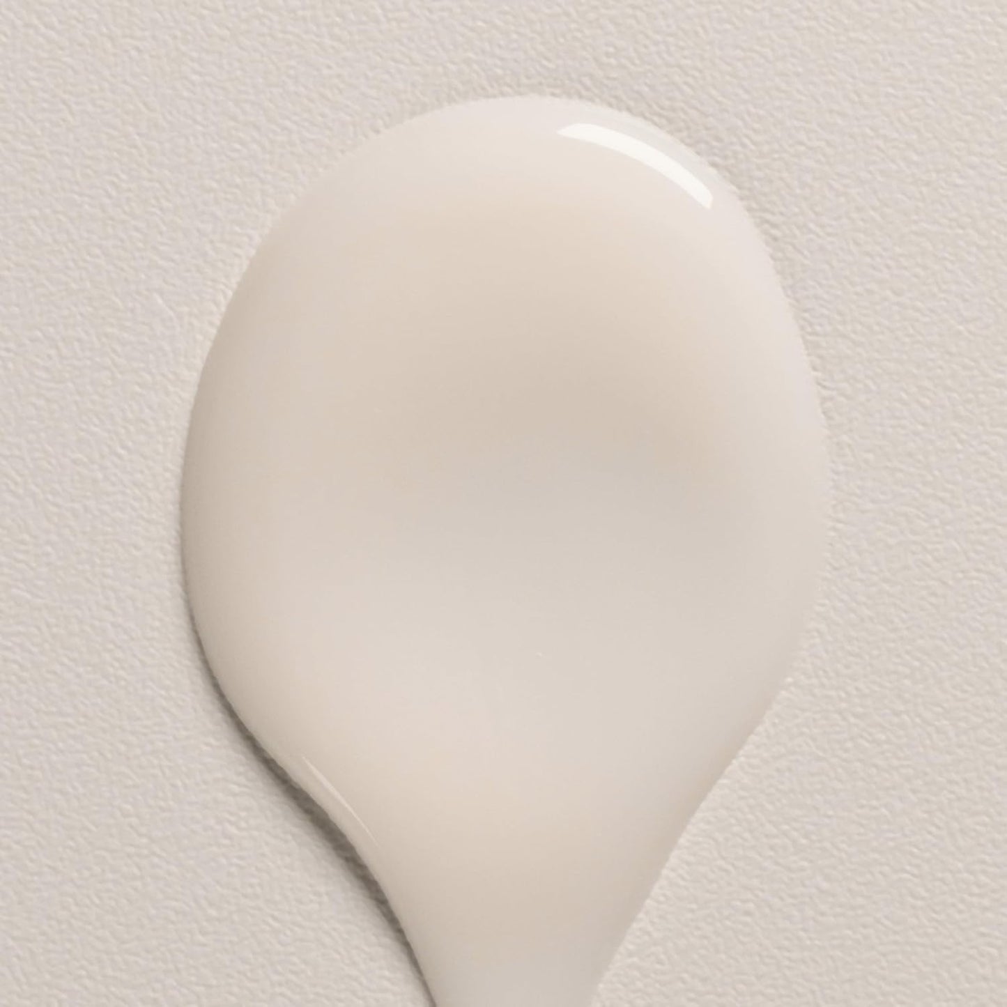 Davines More Inside lightweight texture cream serum for defined shiny curls