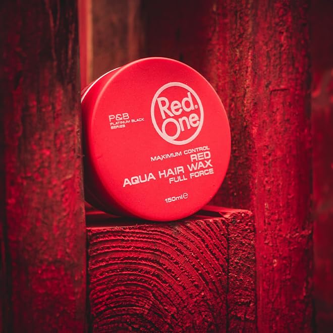 Red One full force aqua wax container side details and volume information.