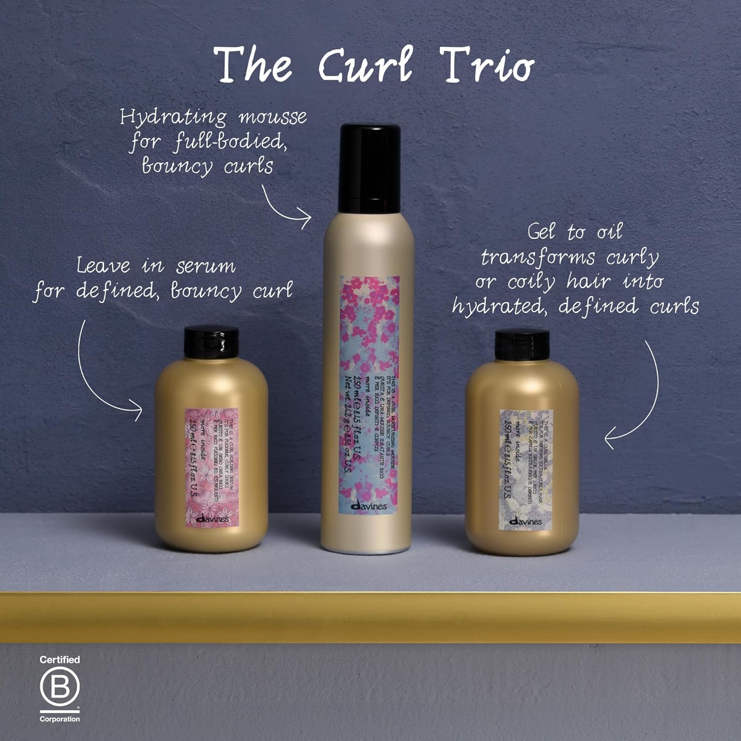 Professional moisturizing mousse for bouncy and structured natural hair curls