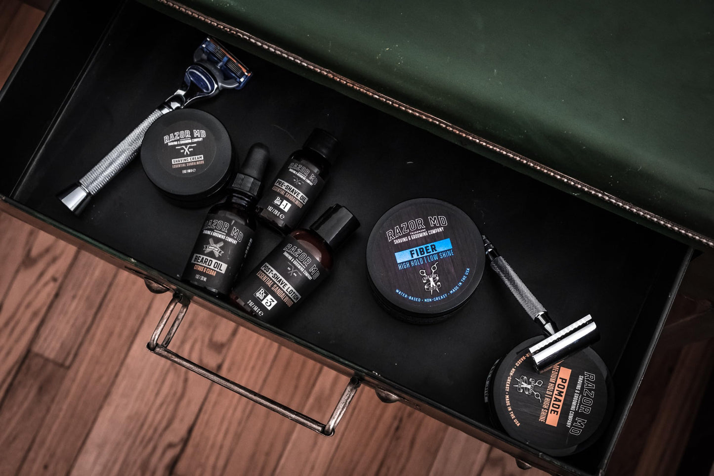 Man styling hair with Razor MD styling fiber
