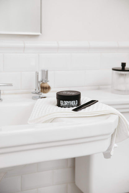 Masc Gloryhold paste applied to groomed male hair