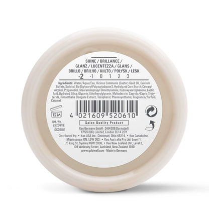 Goldwell StyleSign Mattifying Paste application on hair