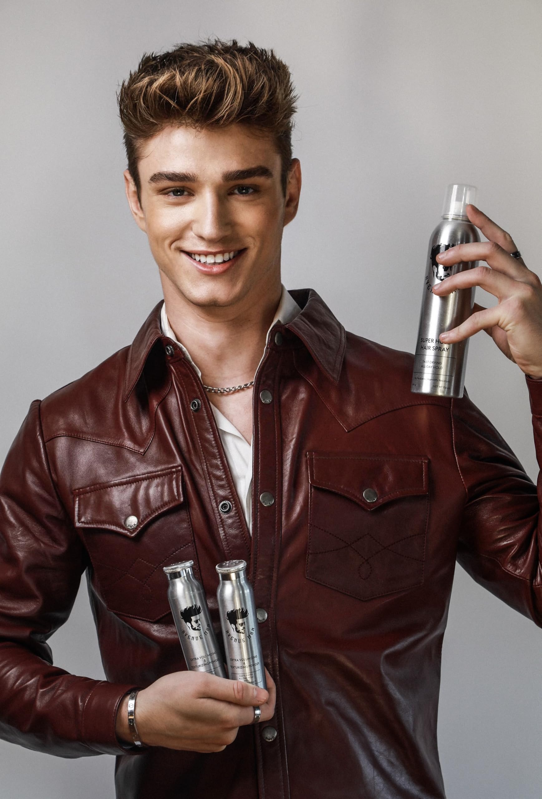Avenue Man hair styling powder for men matte finish