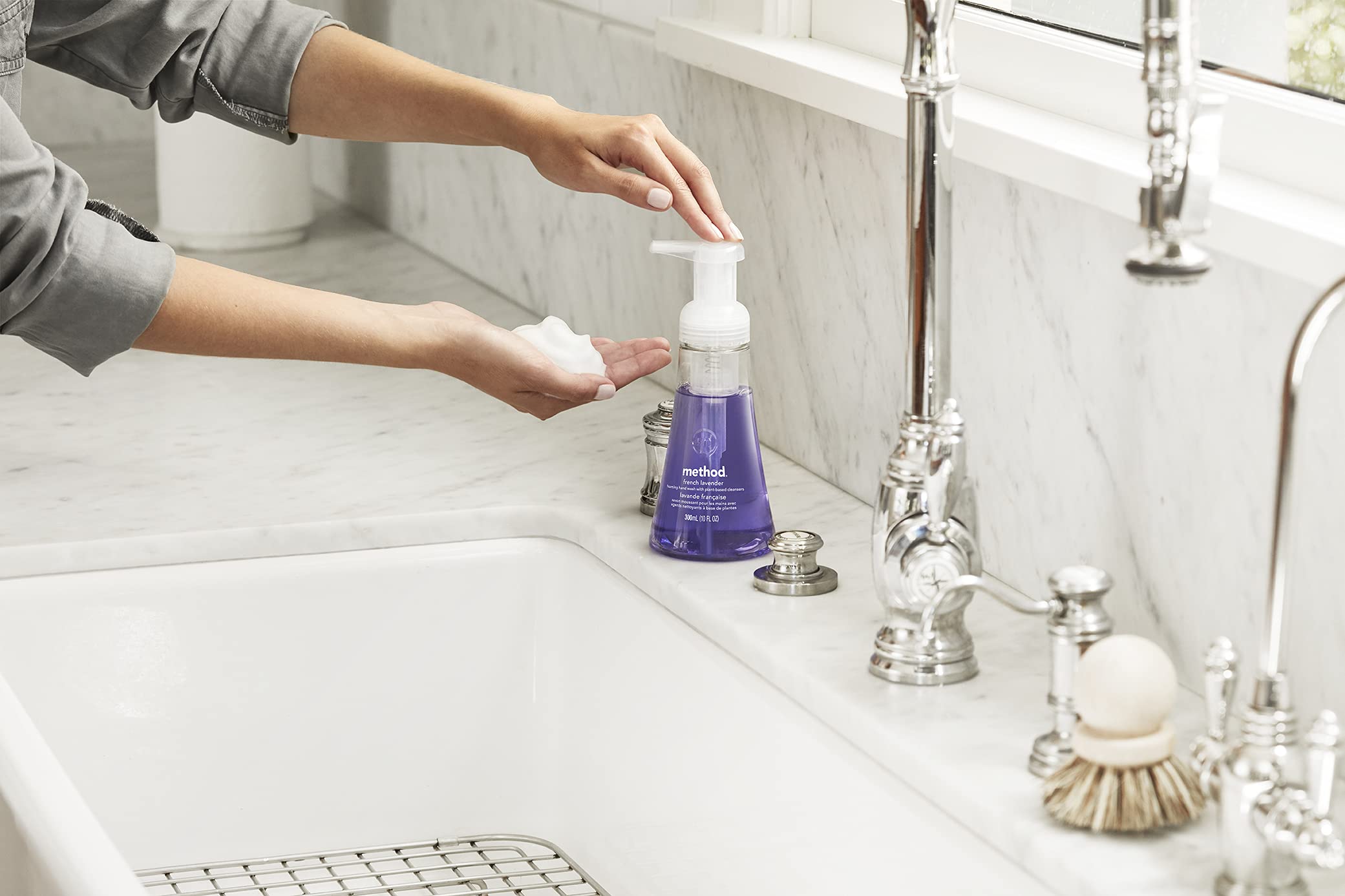 Method cruelty free pink grapefruit foaming hand cleanser for kitchen and bathroom