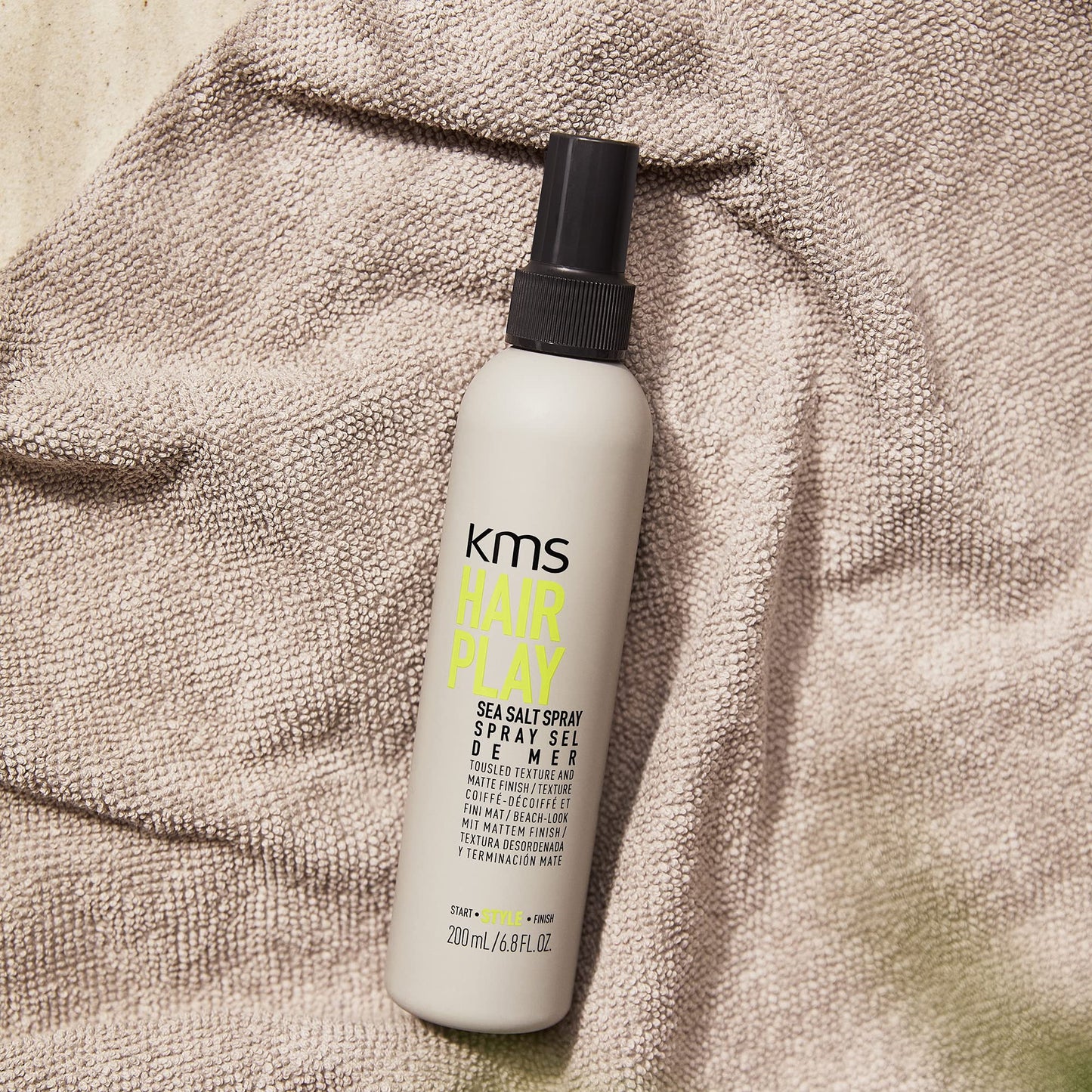 KMS Hairplay spray for beachy waves