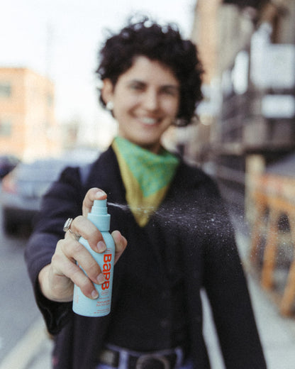 The Barb Shop four ounce sea salt texturizing spray fluid packaging