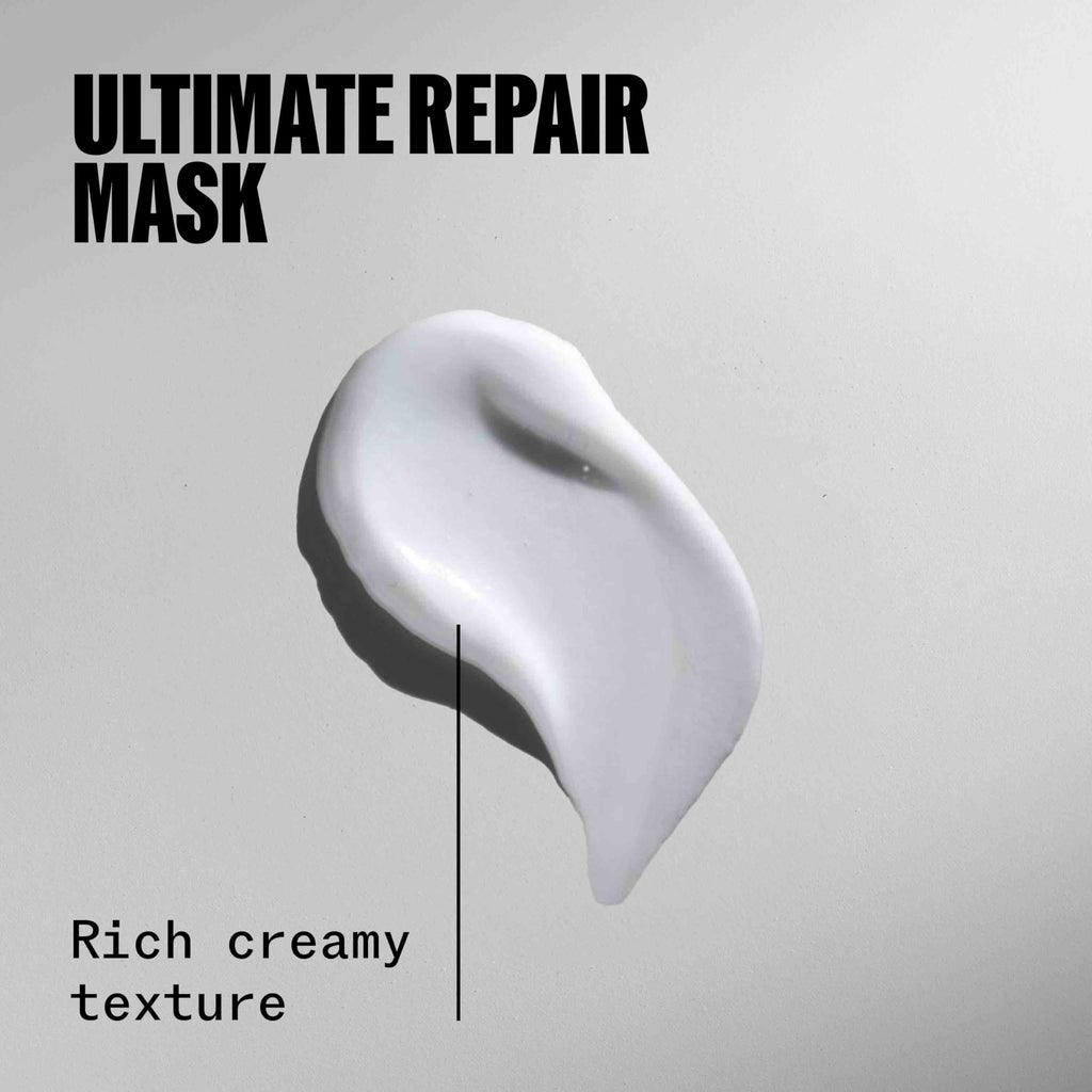 Wella Professionals Ultimate Repair Mask jar label close up