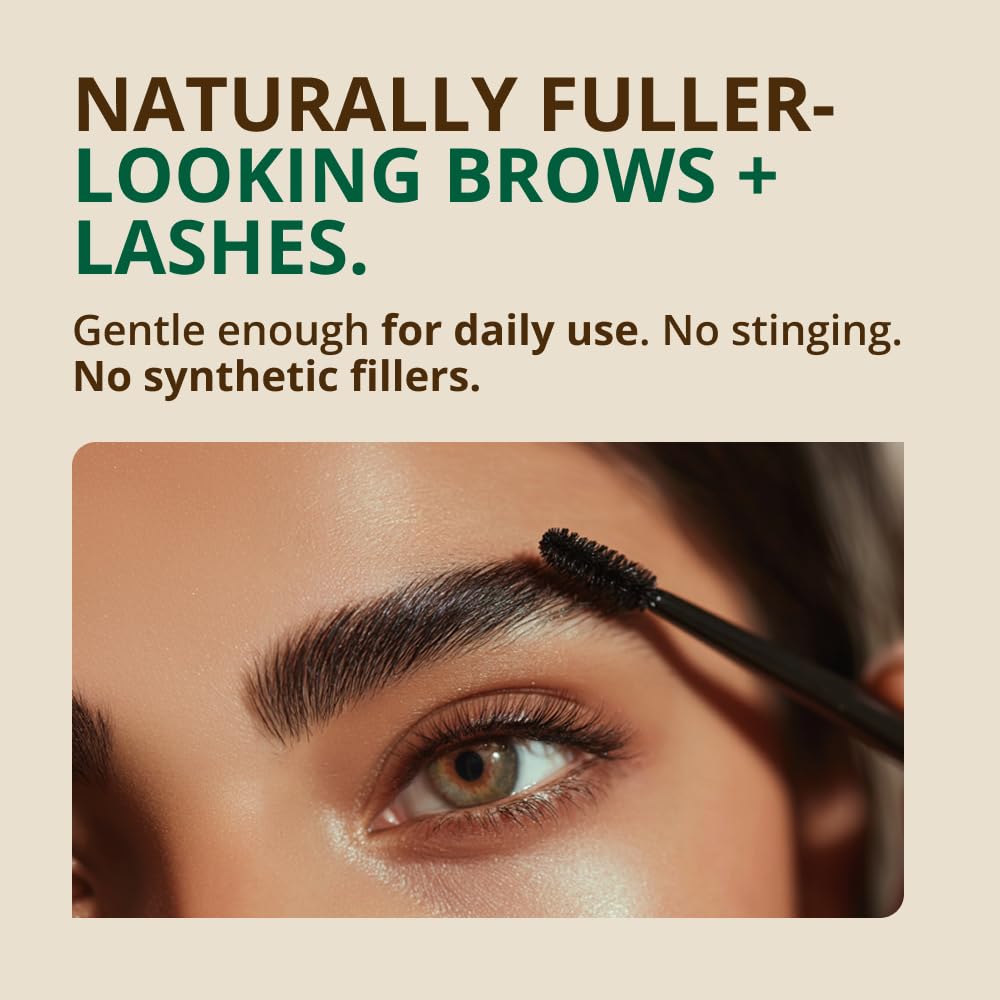 Close up shot of the dropper assembly with RejuveNaturals castor oil for precise eyebrow application.