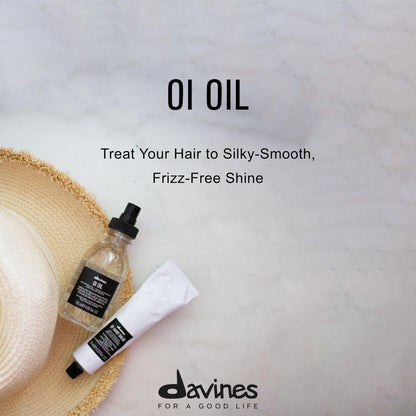 Davines weightless hair oil liquid texture close up