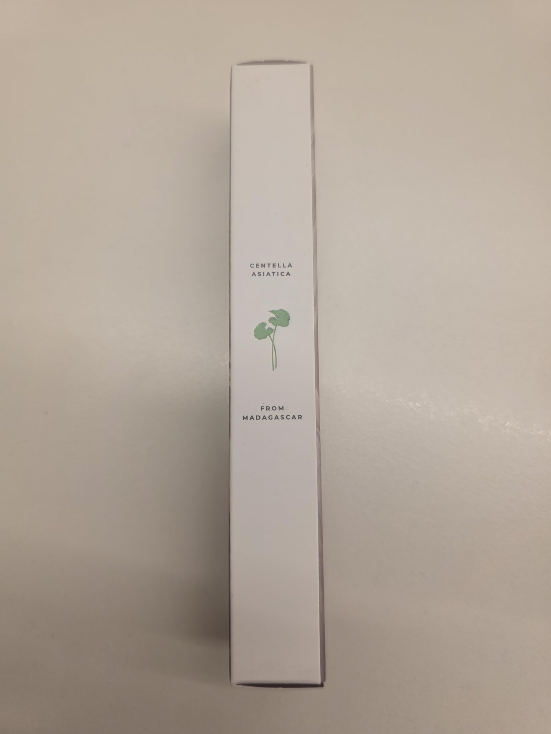 SKIN1004 anti aging Korean eye cream formula with bakuchiol and fermented centella