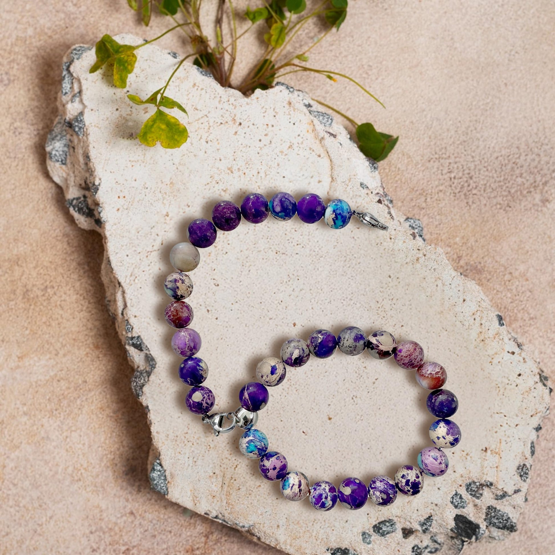 Locsanity professional loctician wrist holder highlighting the flexible elastic design.