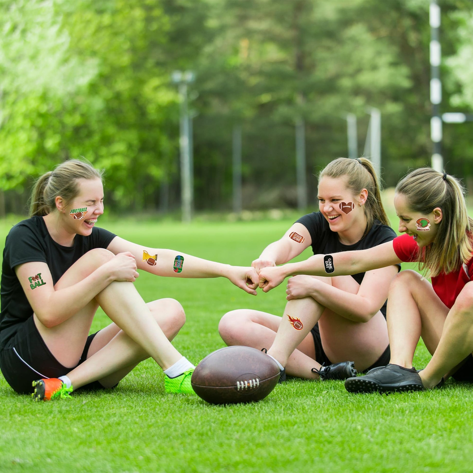 Application demonstration of football face sticker