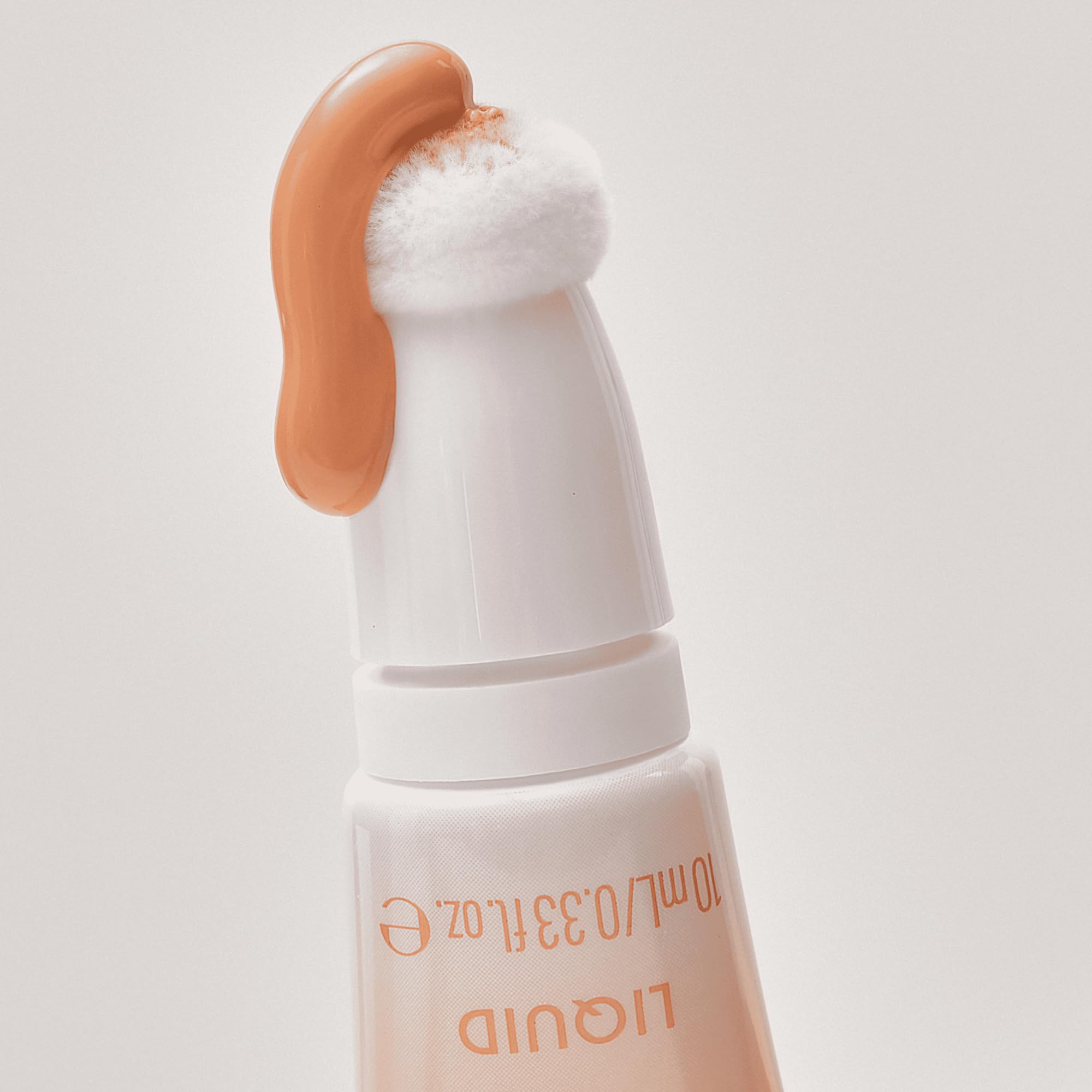 Catrice Under Eye Brightener 020 Warm Nude packaging detail