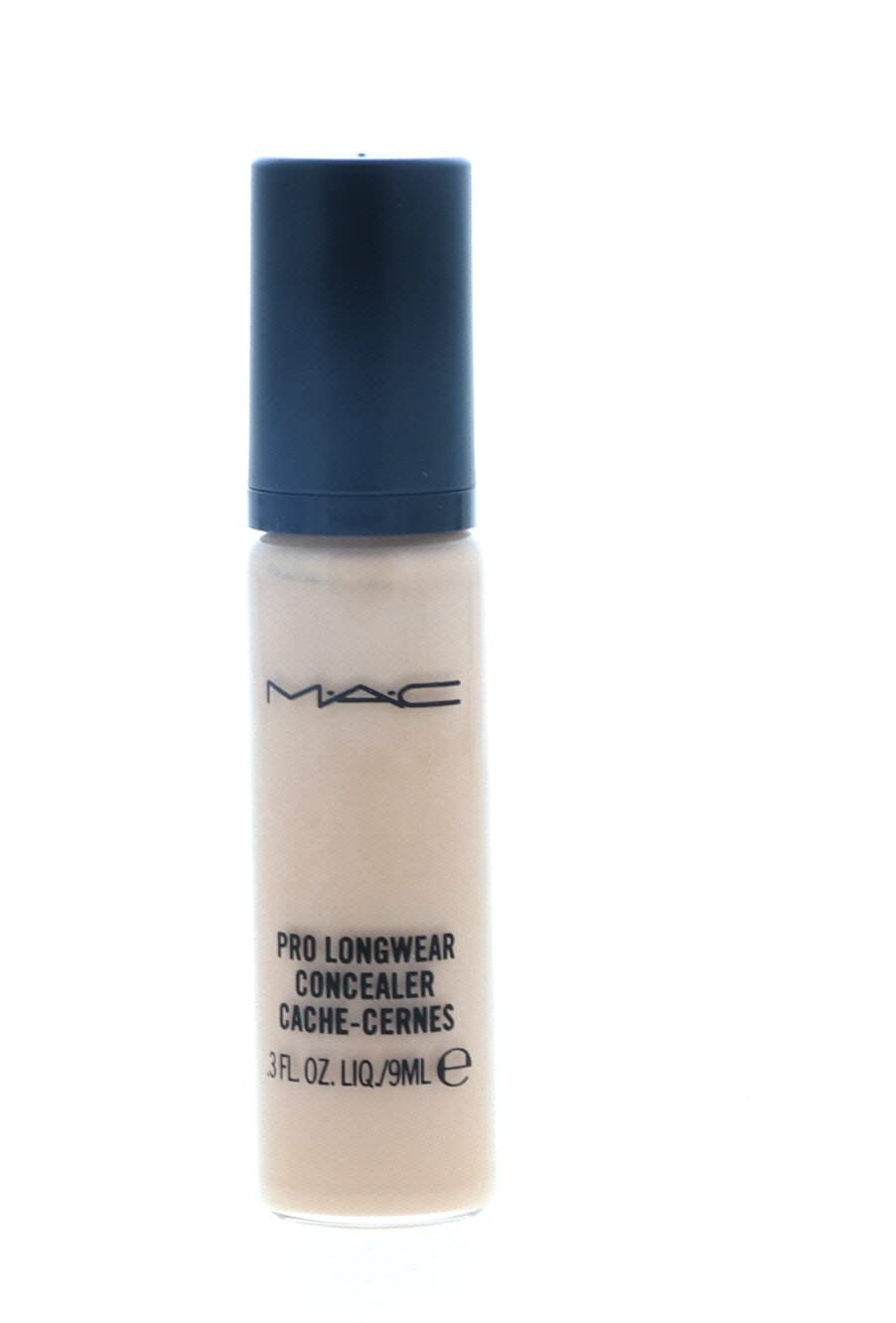 Application of MAC Pro Longwear Concealer NC20 on skin