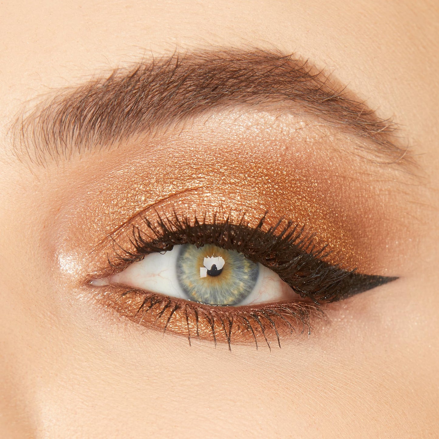 Tarte liquid eyeliner tip close up