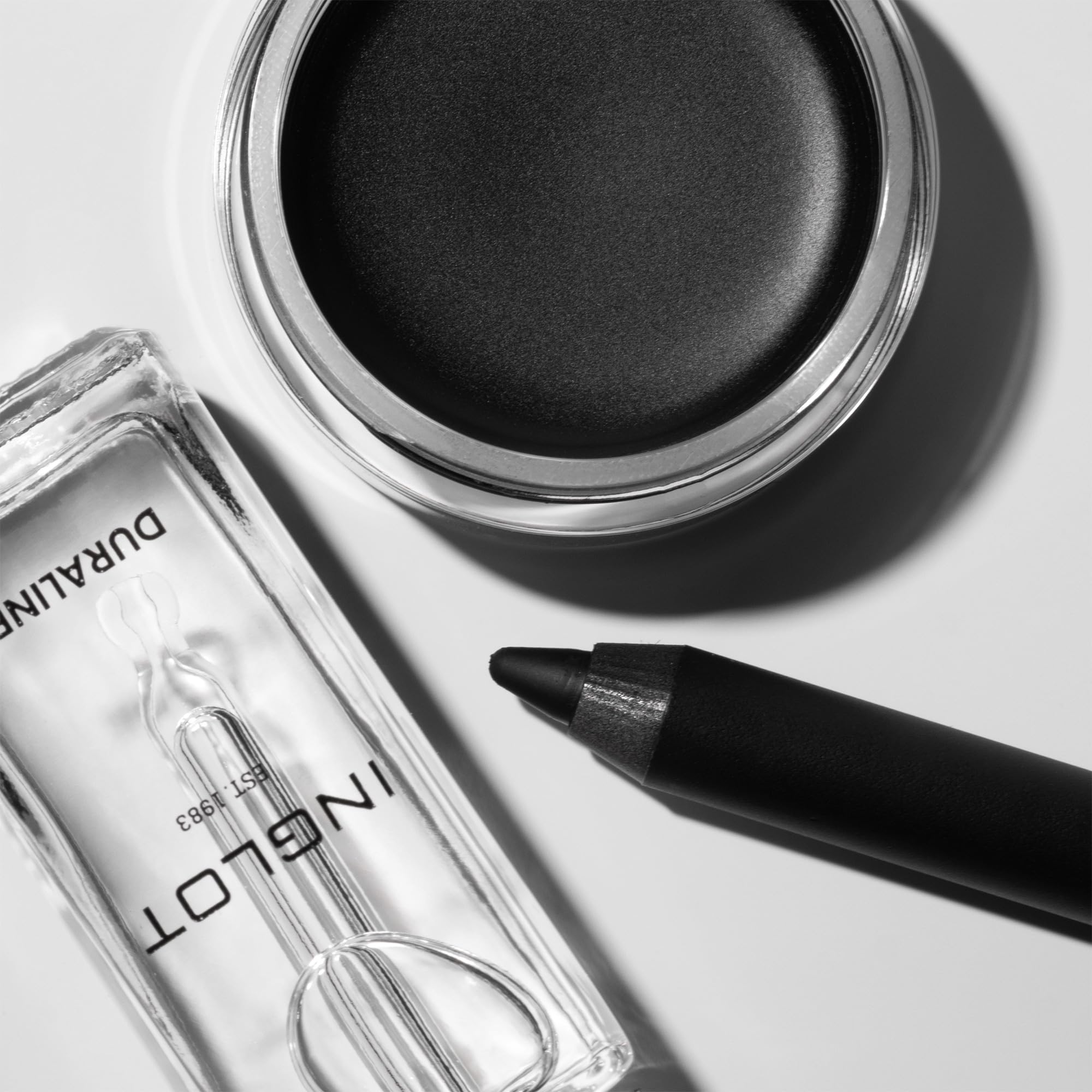 Detailed view of Inglot Duraline 9ml packaging