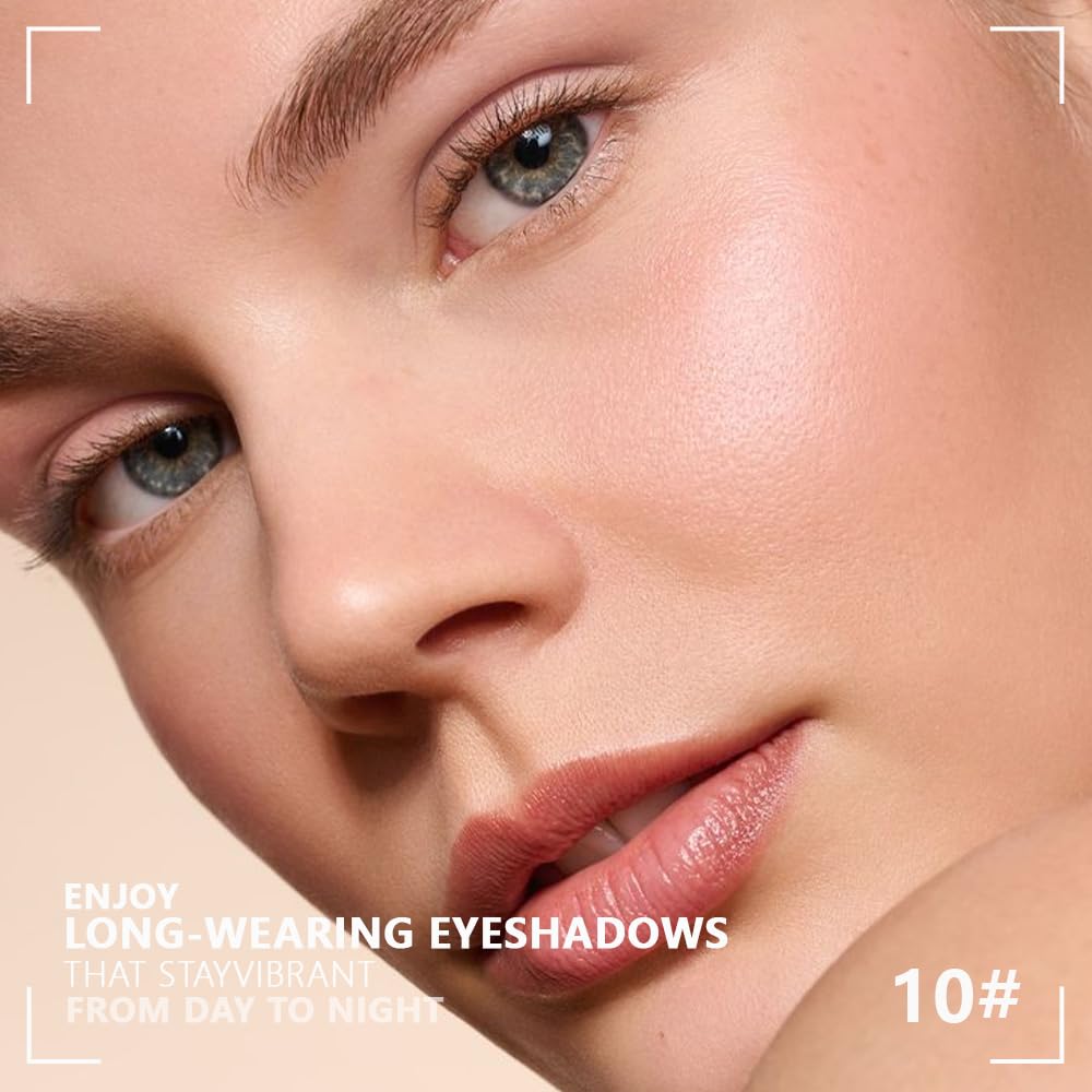 Open Hhltoh eyeshadow quad showing matte and shimmer shades