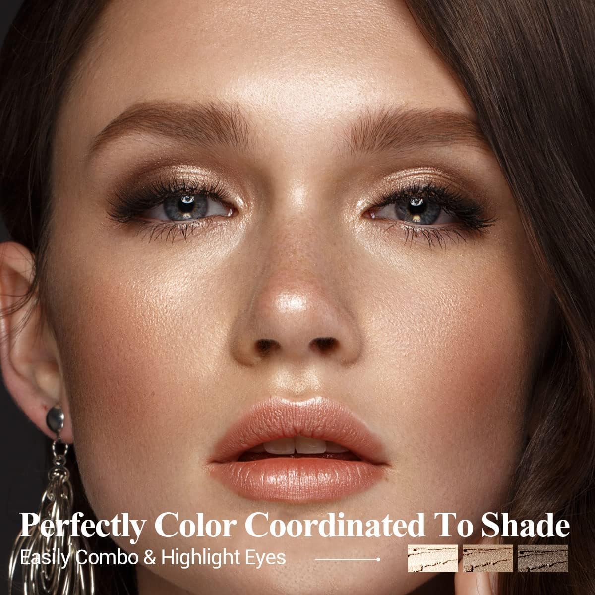 Luxaza pro eyeshadow pencil with built in blending brush
