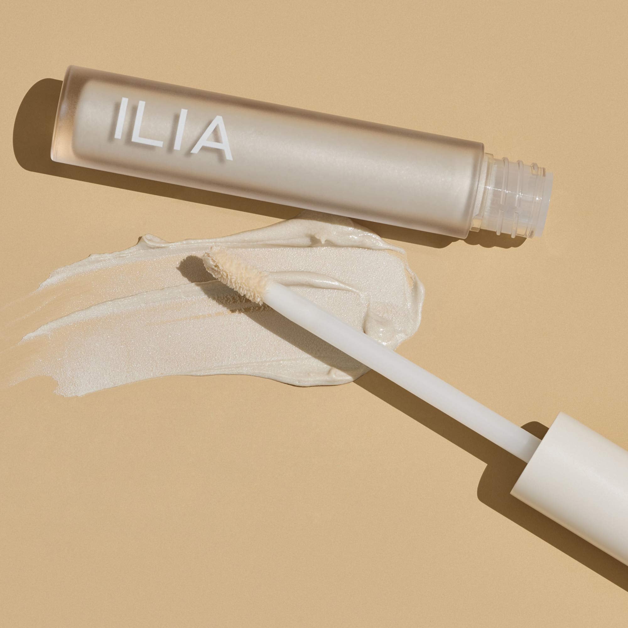 Non toxic vegan eye primer by ILIA packaging for oil control makeup prep