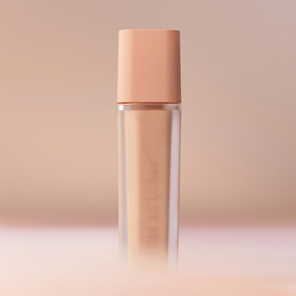 Authentic imported K-beauty inspired eye makeup primer for sensitive skin.