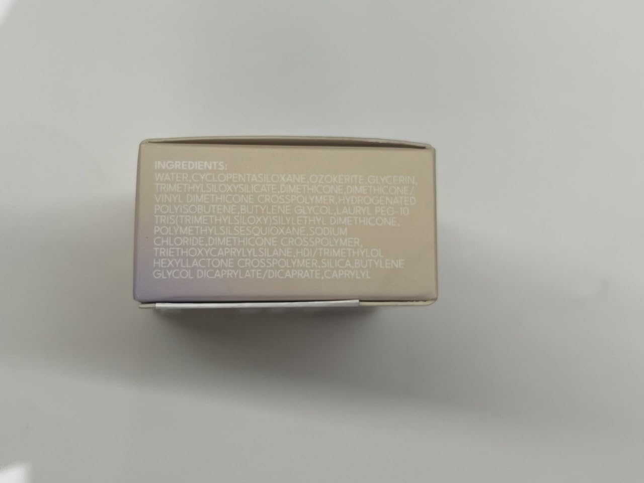 AVIERLL eye makeup primer jar with organic plant protein product details visible