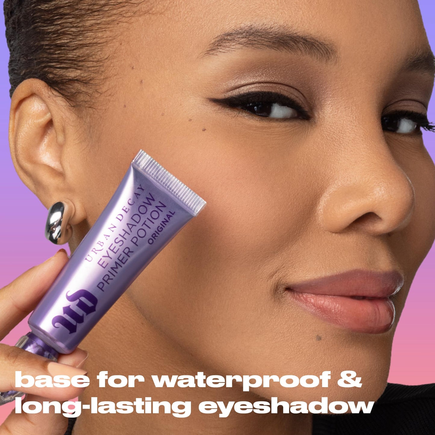 Matte finish oil free eyelid primer for humid weather