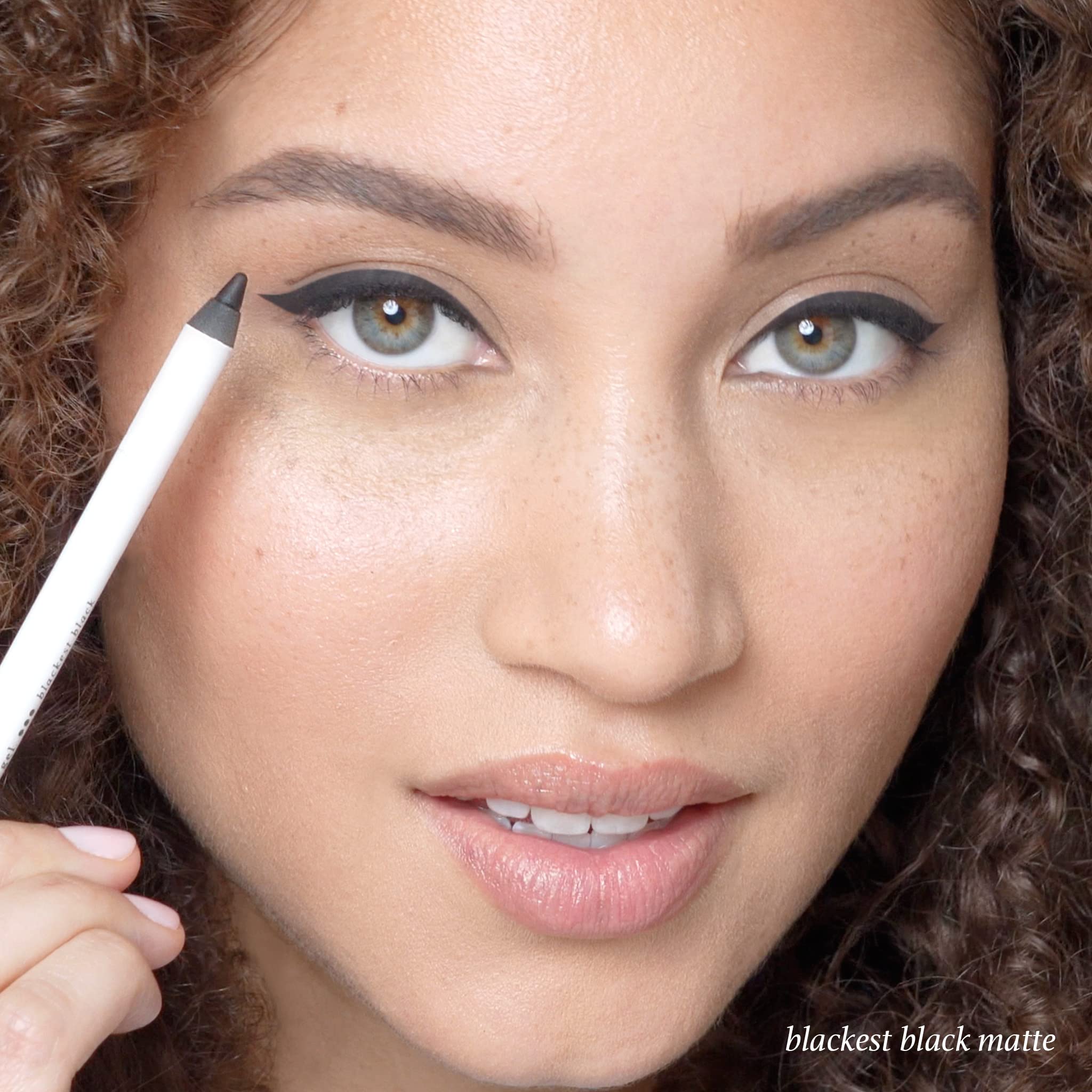 Close up of Julep gel eyeliner pencil tip