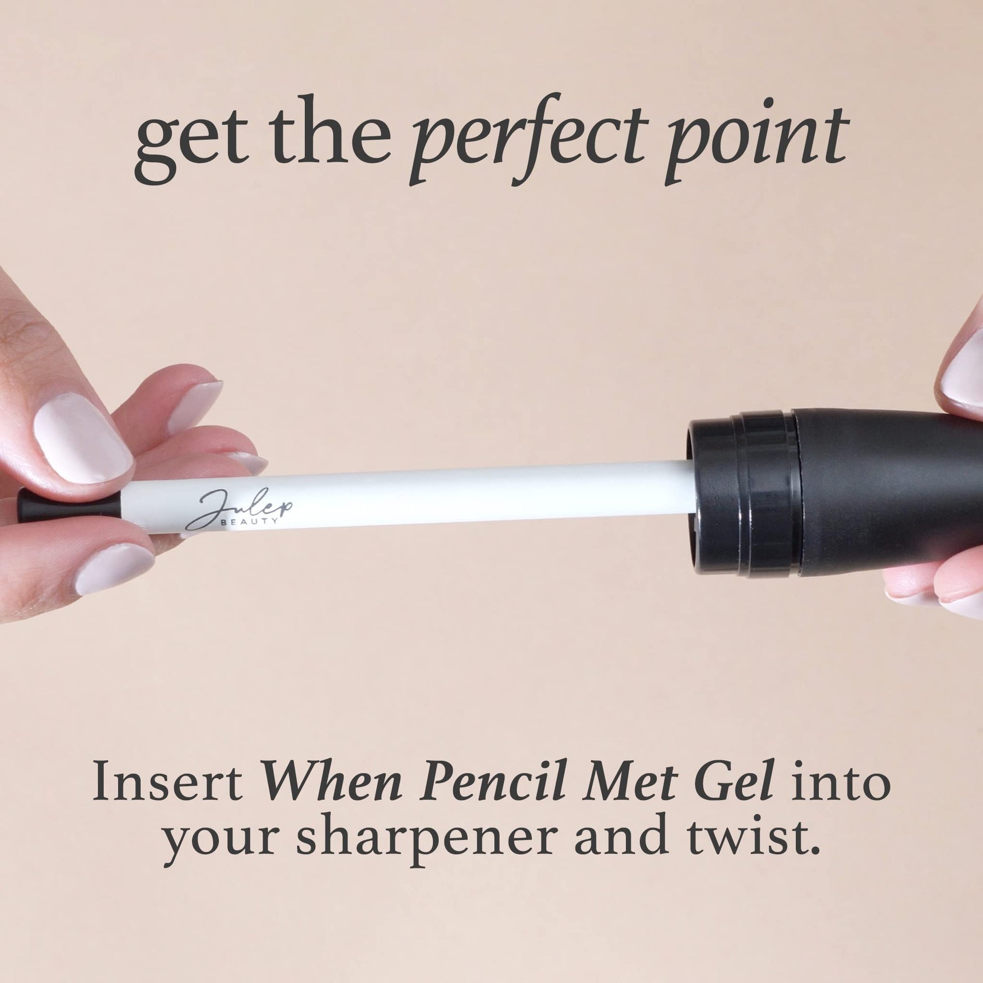 Waterproof gel eyeliner texture detail
