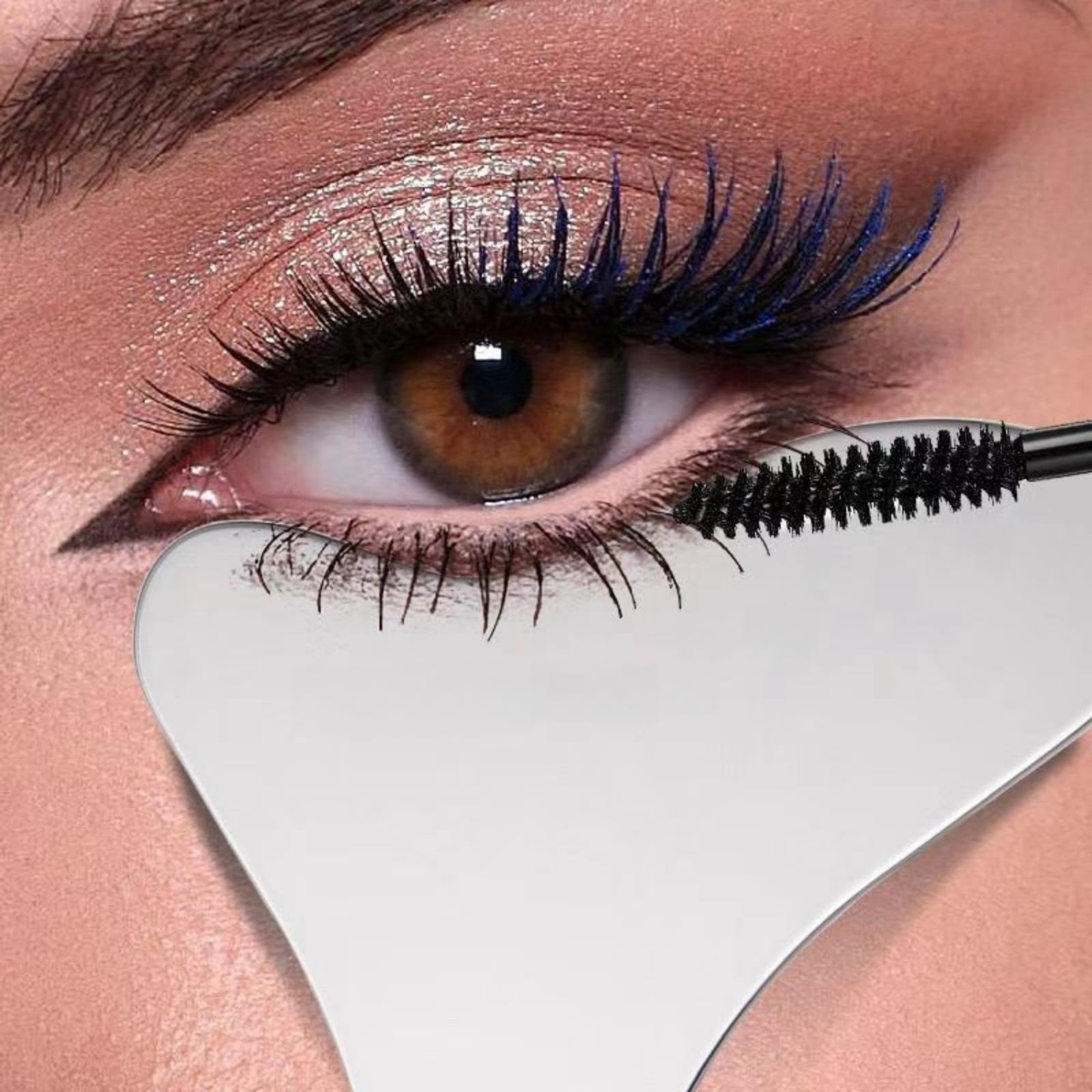 Close up of Hunqia 304 stainless steel makeup aid