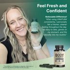 Close-up of the easy-to-swallow green dietary capsules from the VINATURA odor elimination formula.