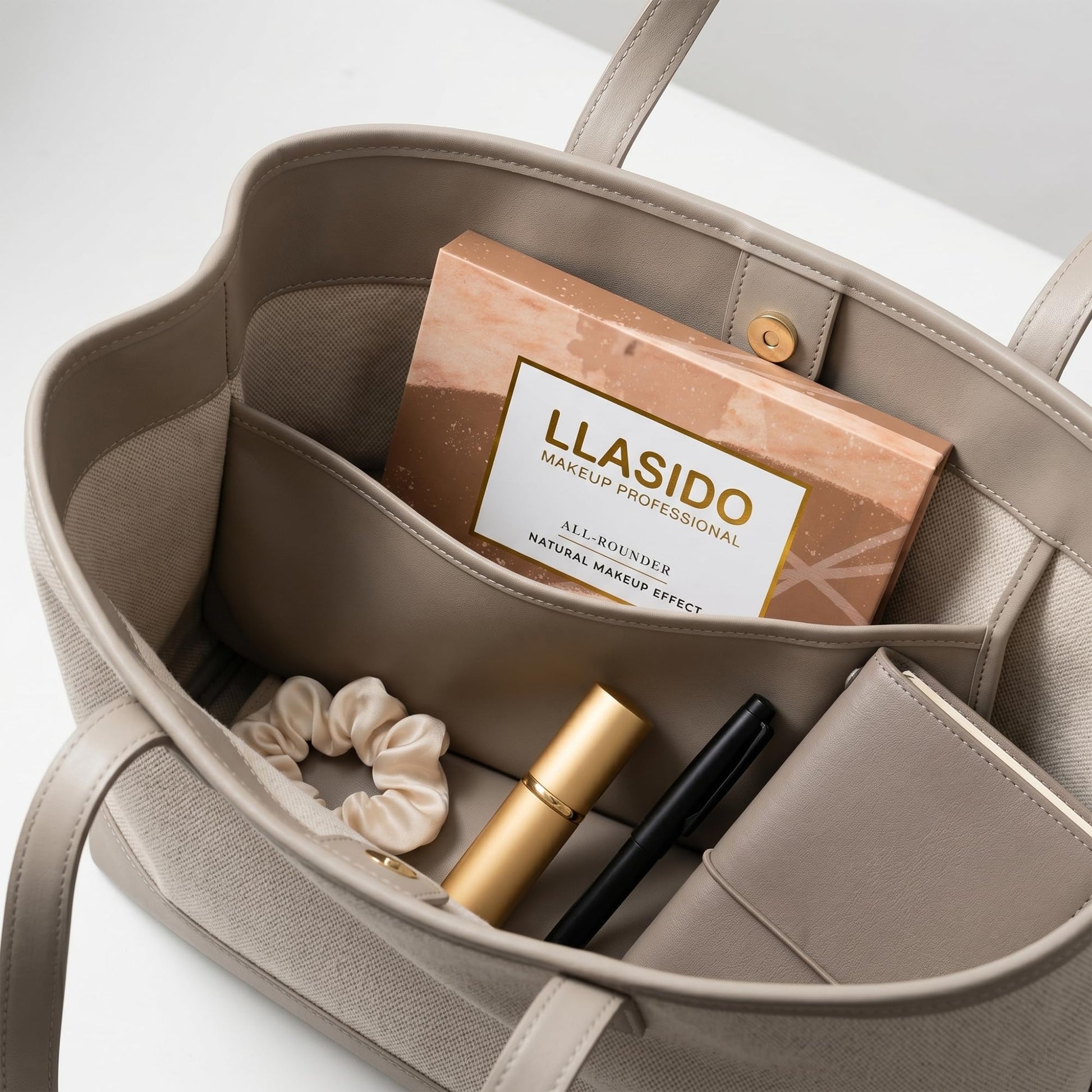 Llasido baked powder palette for mature skin