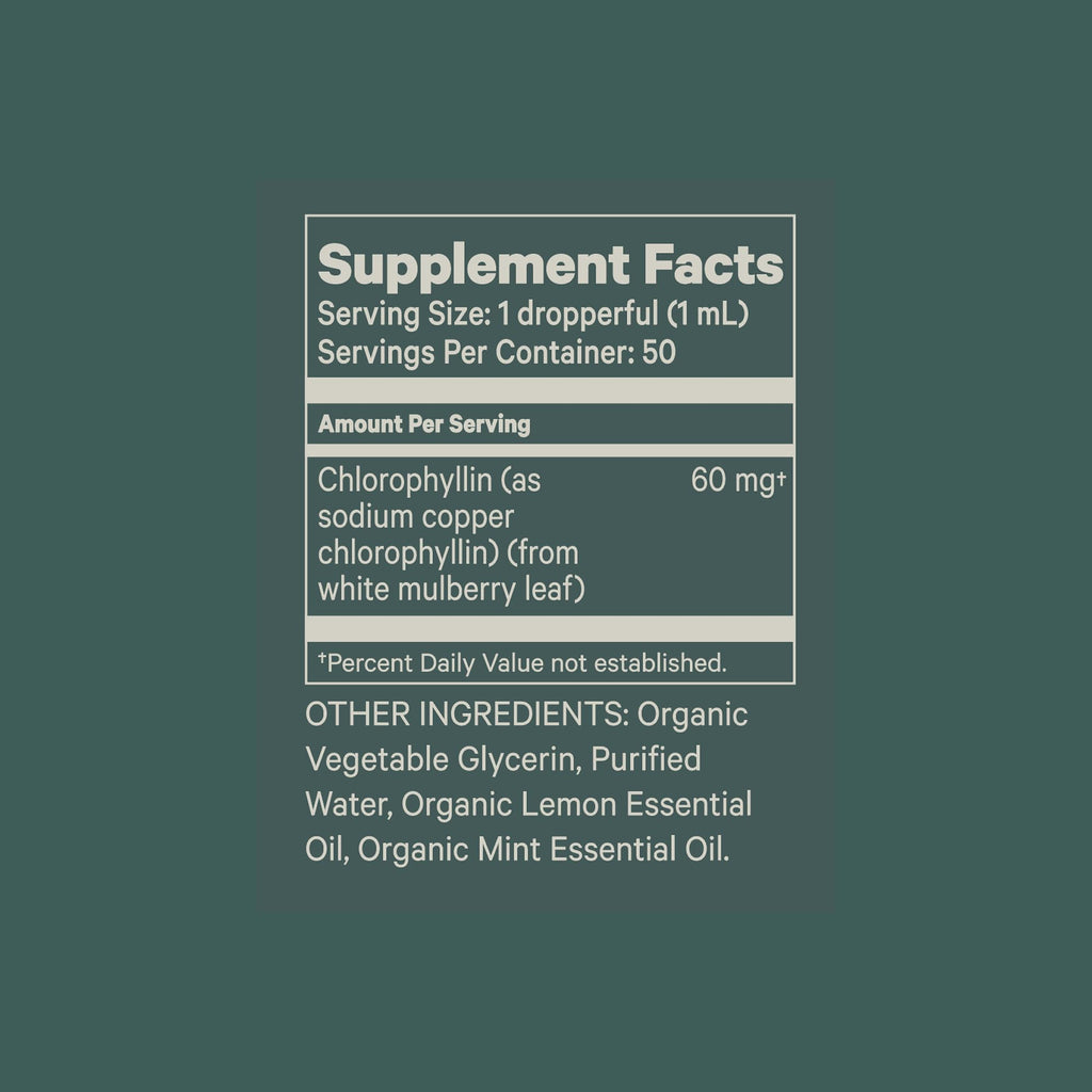 Lifestyle shot demonstrating a person adding Juna antioxidant drops into a clear sports water flask